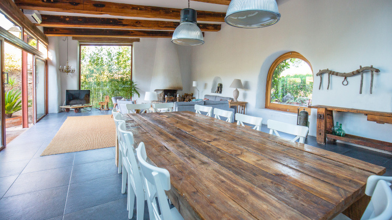 Why Our Custom Wood Tables are Perfect for Any Home